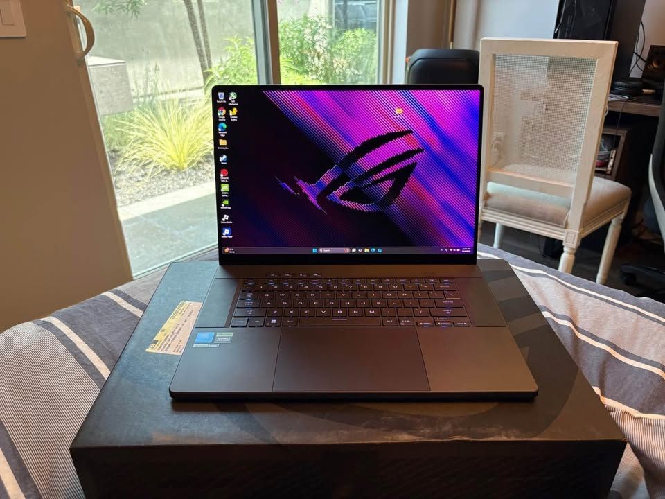 ASUS - ROG Zephyrus 